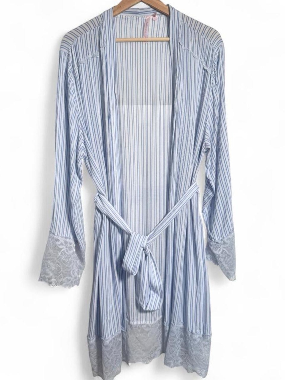Lightweight Seersucker Short Robe Blue White Striped La Vie En Rose L/XL